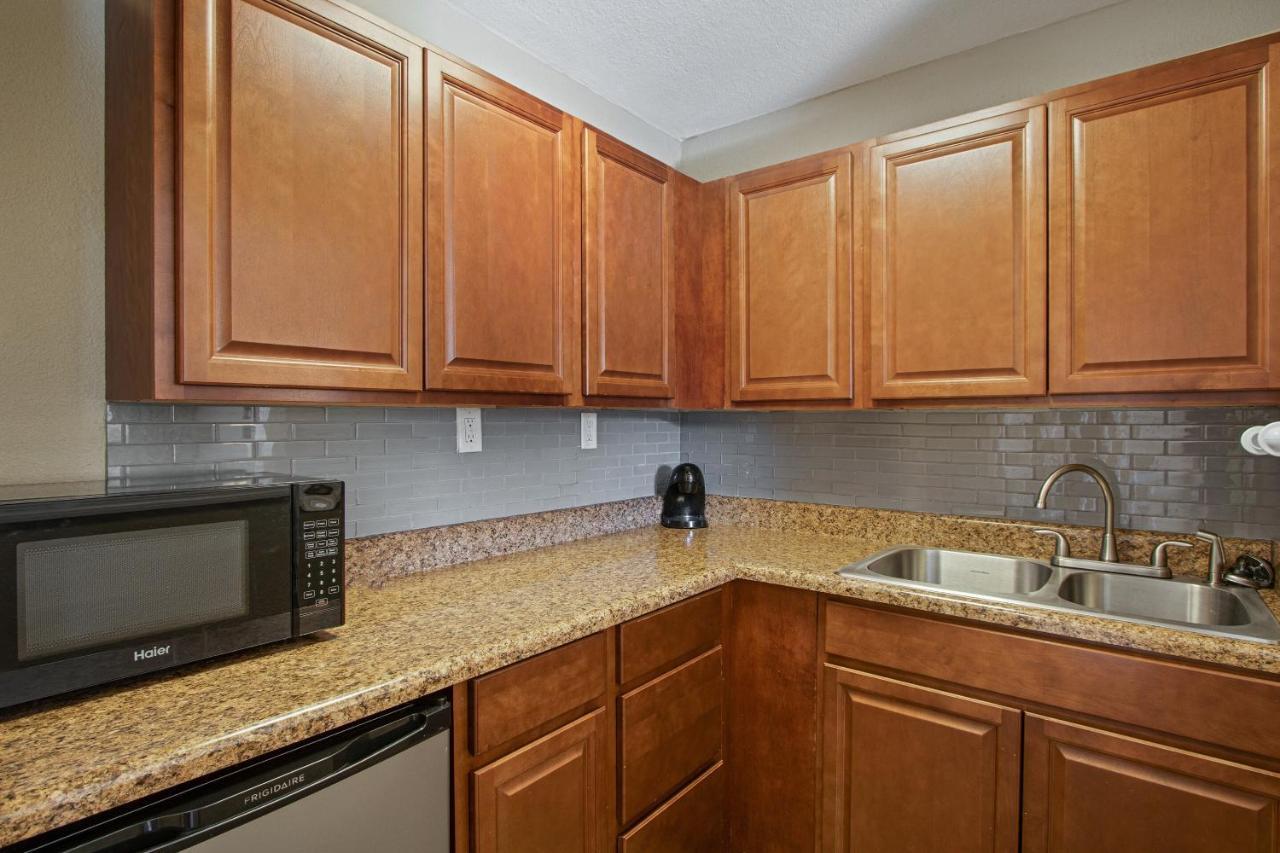 Capital O Hotel Richmond Hill/Savannah Area I-95 Εξωτερικό φωτογραφία
