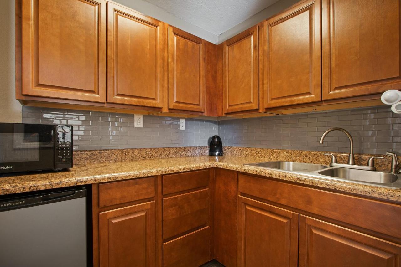 Capital O Hotel Richmond Hill/Savannah Area I-95 Εξωτερικό φωτογραφία