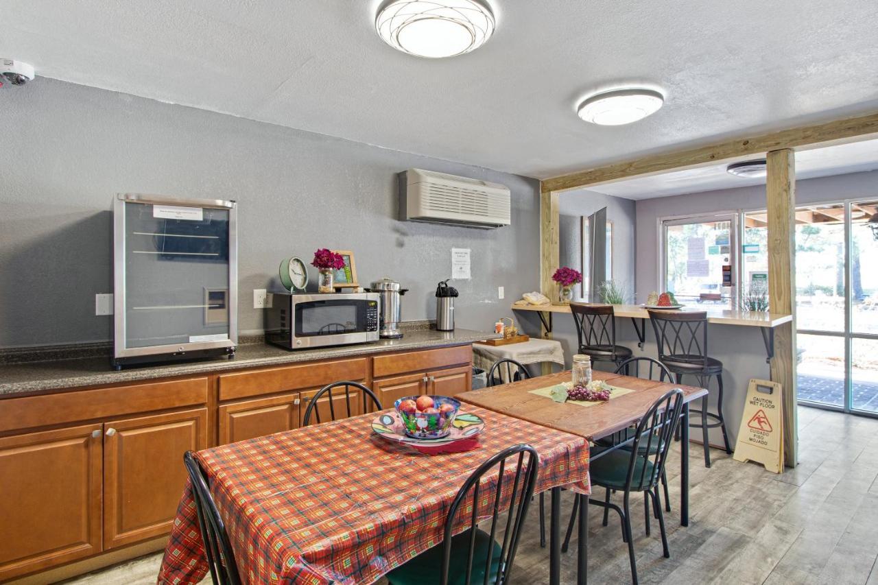 Capital O Hotel Richmond Hill/Savannah Area I-95 Εξωτερικό φωτογραφία