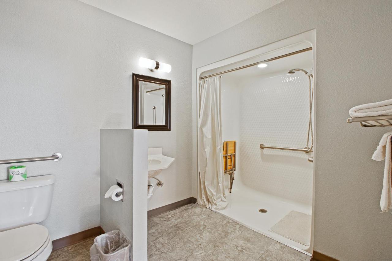 Capital O Hotel Richmond Hill/Savannah Area I-95 Εξωτερικό φωτογραφία