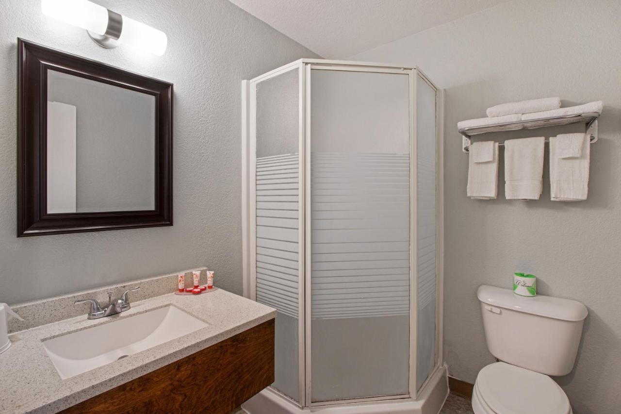 Capital O Hotel Richmond Hill/Savannah Area I-95 Εξωτερικό φωτογραφία